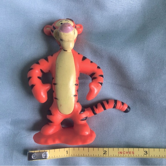 SOLD Toys - Disney Winnie The Pooh Tigger Toy Figure 3” - Picture 4 of 4